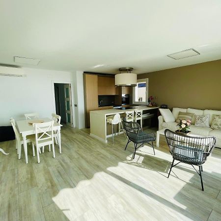 La Marina2 Seaview With Amazing Terrace Apartamento Sitges Exterior foto