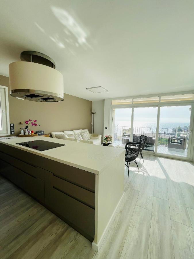 La Marina2 Seaview With Amazing Terrace Apartamento Sitges Exterior foto