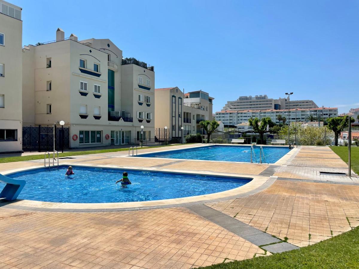La Marina2 Seaview With Amazing Terrace Apartamento Sitges Exterior foto